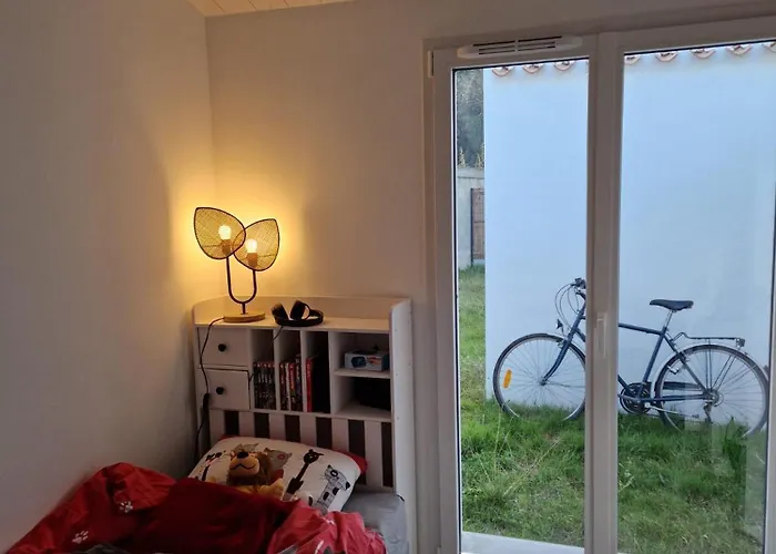 Dame Des Monts Saint-Jean-de-Monts